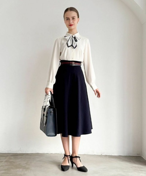 an another angelus（アンアナザーアンジェラス）の「リボンセパレートパンプス（パンプス・レディース・ブラック/ピンクベージュ・L/M/S）」の5枚目の写真