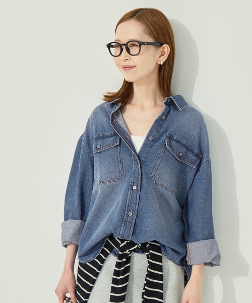coca(coca)(コカ)の「オーバーサイズデニムシャツ(シャツ/ブラウス・レディース・ブルー/ライトブルー・M/L/S)」の14枚目の写真