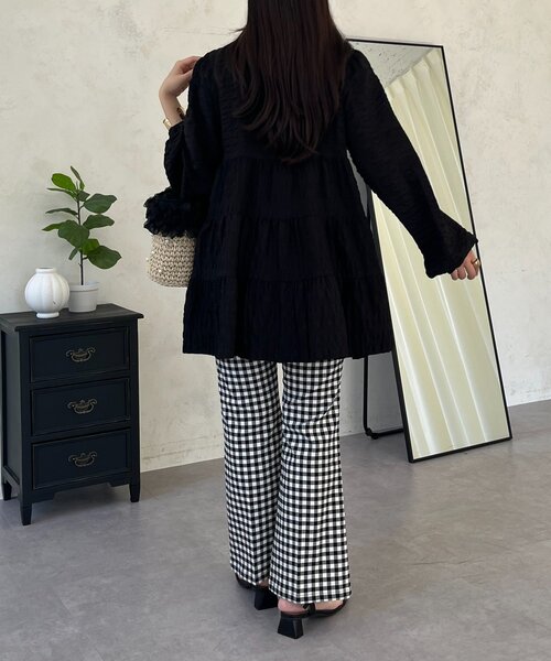 prose verse（プロズヴェール）の「シャーリングシアーティアードブラウス（シャツ/ブラウス・レディース・ブラック/サックスブルー/オフホワイト/ピンク/ベージュ・MEDIUM/LARGE）」の22枚目の写真