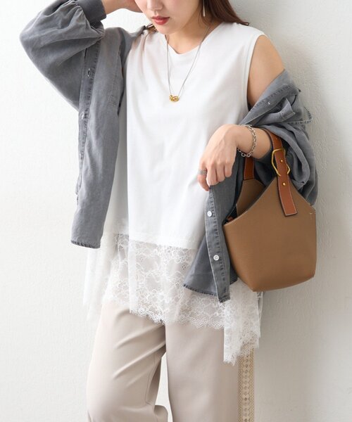 Remind me and forever(リマインドミーアンドフォーエバー)の「【プチプラ/即着映え!】裾レースノースリプルオーバー(シャツ/ブラウス・レディース・アイボリー/ブラック・FREE)」の8枚目の写真