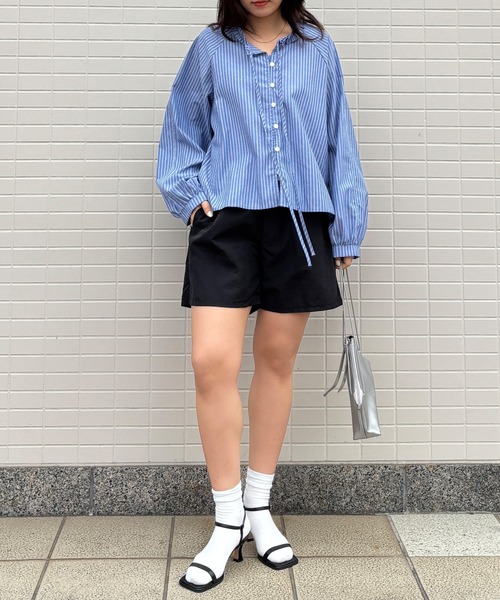 ISOOK（アイスー）の「【ISOOK / アイスー】フリルネックストライプブラウス / 柄シャツ 長袖 春服 春トップス ボタン ブルー ホワイト ZOZOTOWN限定（シャツ/ブラウス・レディース・ブルー/ホワイト・FREE）」の16枚目の写真