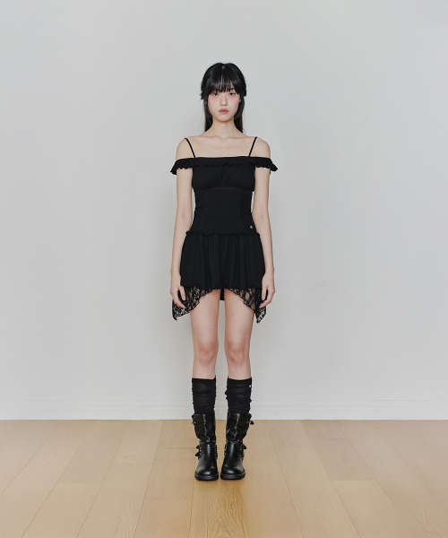 PAIN OR PLEASURE（ペインオアプレジャー）の「PETAL RUFFLE DRESS black（ワンピース・レディース・その他・SMALL/MEDIUM）」の2枚目の写真