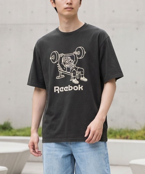Reebok(リーボック)の「SHISHIMAI ヴィンテージ Tシャツ【日本限定モデル】(Tシャツ/カットソー・メンズ・ネイビー/ブラック/グリーン/ライトグレー/ダークブラック/ホワイト・X-LARGE/SMALL/MEDIUM/LARGE)」の4枚目の写真