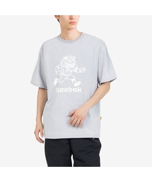Reebok（リーボック）の「SHISHIMAI ヴィンテージ Tシャツ【日本限定モデル】（Tシャツ/カットソー・メンズ・ネイビー/ブラック/グリーン/ライトグレー・X-LARGE/SMALL/MEDIUM/LARGE）」の17枚目の写真