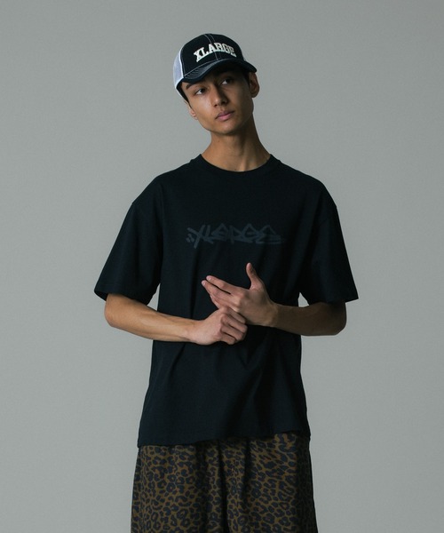 XLARGE(エクストララージ)の「TAGGING S/S TEE(Tシャツ/カットソー・メンズ・グレー/ホワイト/ブラック・S/M/L/XL)」の13枚目の写真