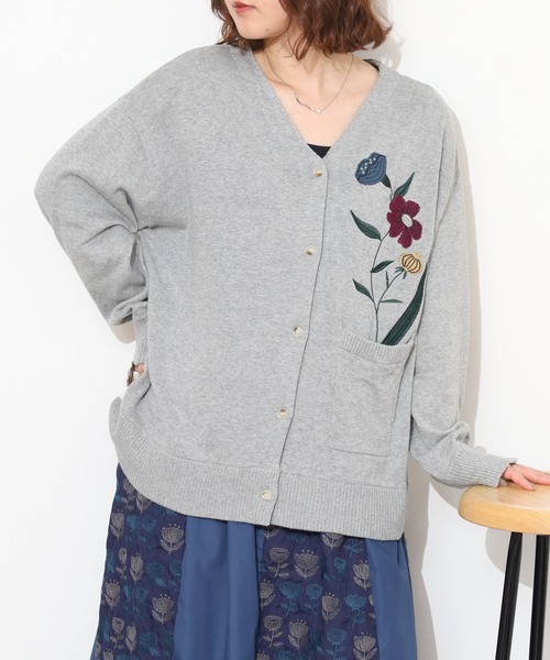 Emago(イマゴ)の「EMAGO 植木鉢花刺繍カーデ 長袖(カーディガン/ボレロ・レディース・アイボリー/オリーブ・FREE)」の15枚目の写真