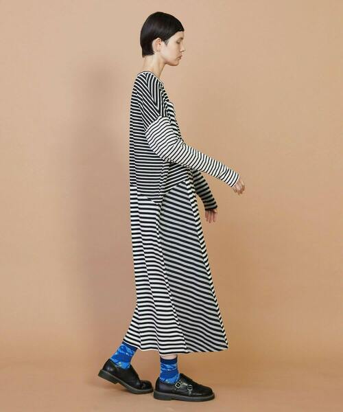 FRAPBOIS(フラボア)の「クワトロボーダー ワンピース(ワンピース・レディース・ブラック/マルチ・1)」の5枚目の写真