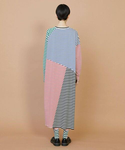 FRAPBOIS(フラボア)の「クワトロボーダー ワンピース(ワンピース・レディース・ブラック/マルチ・1)」の12枚目の写真