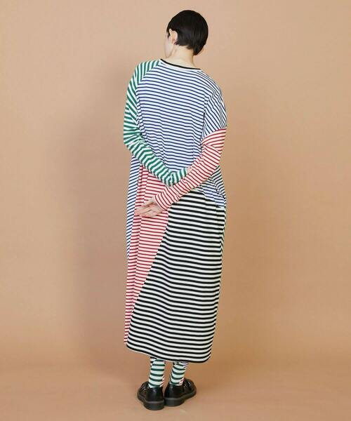 FRAPBOIS(フラボア)の「クワトロボーダー ワンピース(ワンピース・レディース・ブラック/マルチ・1)」の15枚目の写真