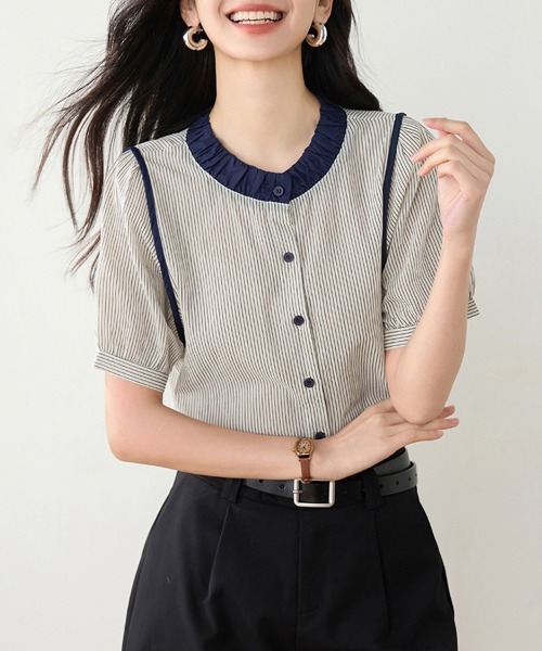 ReRe(リリ)の「ストライプ×配色デザインブラウス(シャツ/ブラウス・レディース・ベージュ・MEDIUM/LARGE/X-LARGE)」の3枚目の写真