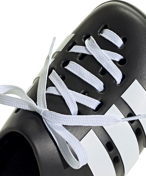 adidas(アディダス)の「adidas アディダス ADILETTE CLOG LACE U アディレッタ クロッグ JR4025 JR4027(サンダル・メンズ・ブラック×ホワイト/ホワイト×ブラック・22.5cm/23.5cm/24.5cm/25.5cm/26.5cm/27.5cm)」の6枚目の写真