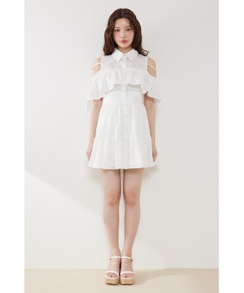rienda(リエンダ)の「オフショルフリルティアードミニワンピース春服 夏服(シャツワンピース・レディース・ブラック/ライトブルー/ホワイト・SMALL/MEDIUM)」の16枚目の写真