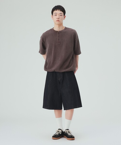 BEAMS HEART(ビームスハート)の「【7/9値下げ】加工 ヘンリーネック ワッフル Tシャツ(ユニセックス)(Tシャツ/カットソー・メンズ・ブラック/ブラウン・SMALL/MEDIUM/LARGE)」の12枚目の写真