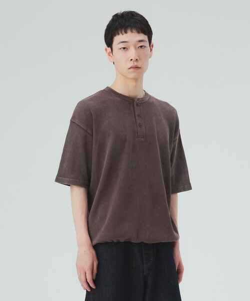 BEAMS HEART(ビームスハート)の「【7/9値下げ】加工 ヘンリーネック ワッフル Tシャツ(ユニセックス)(Tシャツ/カットソー・メンズ・ブラック/ブラウン・SMALL/MEDIUM/LARGE)」の14枚目の写真