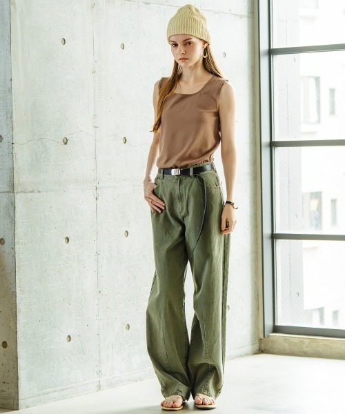 Maison INNESS(メゾンアイネス)の「カラーデニムケミカル加工バレルレッグパンツ<大きいサイズ有>(デニムパンツ・レディース・パープル/サンドベージュ/グリーン・4L/5L/S/M/L/LL/3L)」の17枚目の写真