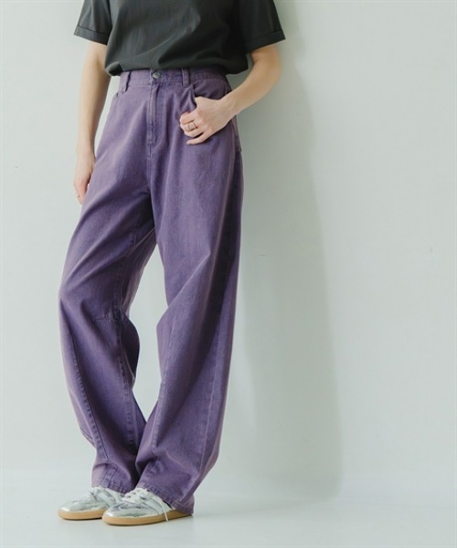 Maison INNESS(メゾンアイネス)の「カラーデニムケミカル加工バレルレッグパンツ<大きいサイズ有>(デニムパンツ・レディース・パープル/サンドベージュ/グリーン・4L/5L/S/M/L/LL/3L)」の19枚目の写真