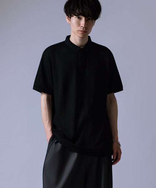 Crownor(クラウノアー)の「ウェーブジャガード 半袖ポロシャツ(ポロシャツ・メンズ・ブラック/グレー・LARGE/MEDIUM)」の1枚目の写真
