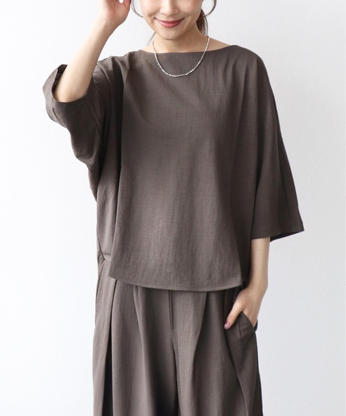 Jines(ジネス)の「ナチュラルスムース7分袖トップス(Tシャツ/カットソー・レディース・ブルー/チャコールグレー/ベージュ/ホワイト・38)」の2枚目の写真