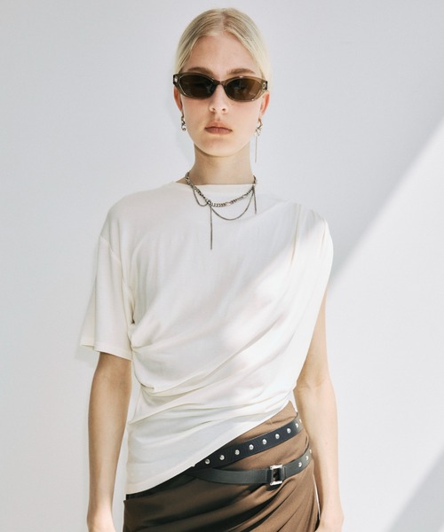 JOSE MOON（ジョゼムーン）の「GHATHER ASYMMETRY TSHIRT/ギャザーアシンメトリーTシャツ（Tシャツ/カットソー・レディース・グレー/アイボリー/ブラック・FREE）」の17枚目の写真