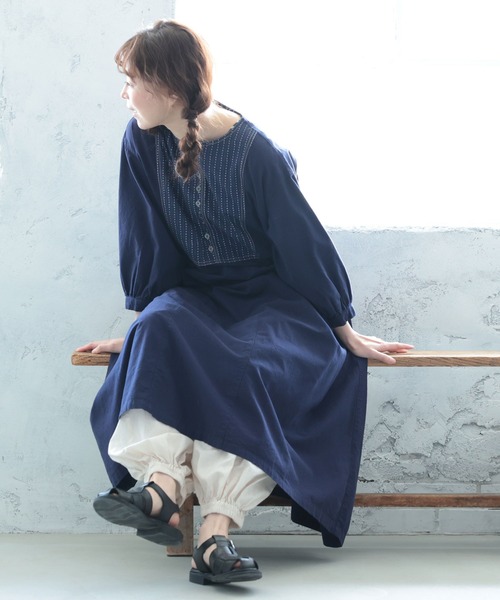 soulberry（ソウルベリー）の「ワンピ好きが作った、くしゅっと裾パンツ（その他パンツ・レディース・グレー/キナリ・L/LL/3L/4L/5L/M）」の4枚目の写真