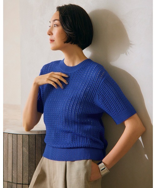 DoCLASSE（ ドゥクラッセ）の「透かし編み・ボクシーニット（ニット/セーター・レディース・ロイヤルブルー・S/M/L）」の2枚目の写真