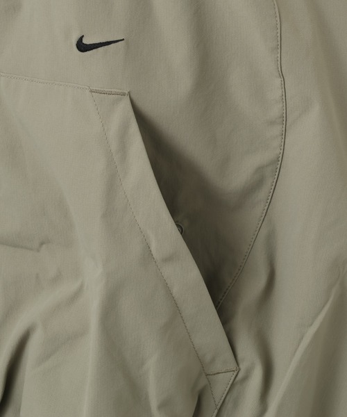 NIKE(ナイキ)の「NIKE AS M NK UV TECH FZ HELIOS SUN / ナイキ UV テック FZ ヘリオス サン ジャケット 【SP】(その他アウター・メンズ・グレー/ブラック・XL/S/L/M/XXL)」の6枚目の写真