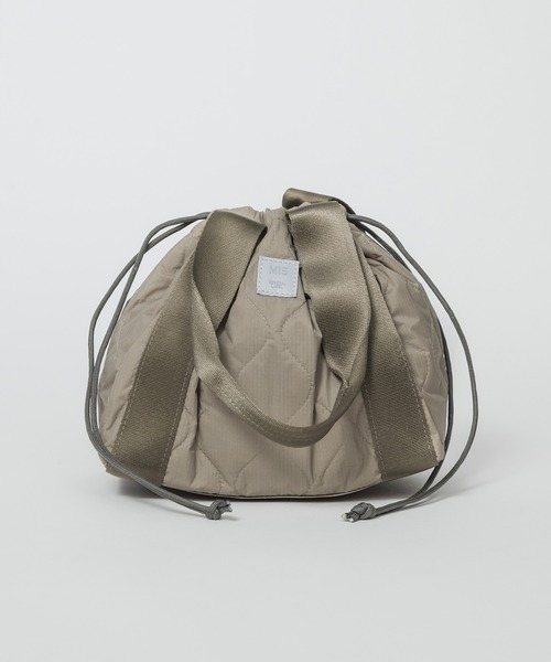 MIS（エムアイエス）の「MILITARY QUILTED MINI TOTE（トートバッグ・メンズ・ベージュ/グリーン/ブラック/ピンク/ブルー・ONESIZE）」の3枚目の写真