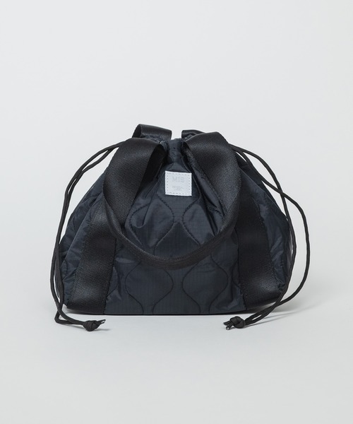 MIS（エムアイエス）の「MILITARY QUILTED MINI TOTE（トートバッグ・メンズ・ベージュ/グリーン/ブラック/ピンク/ブルー・ONESIZE）」の2枚目の写真