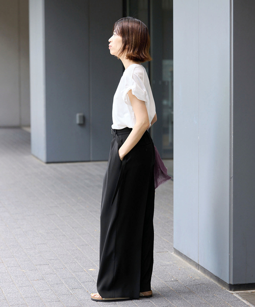 IENA（イエナ）の「《吸水速乾/接触冷感/防シワ》ライトベルテッドスラックス（スラックス・レディース・ブラック/チョコ・38/36/34）」の20枚目の写真