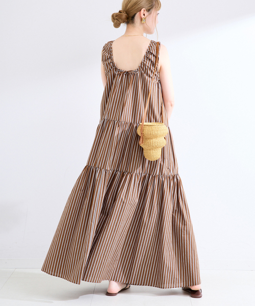 B.C STOCK(ベーセーストック)の「手洗い可 / ティアードボリュームワンピース(ワンピース・レディース・ブラウン/グリーン/ブラック・FREE)」の3枚目の写真