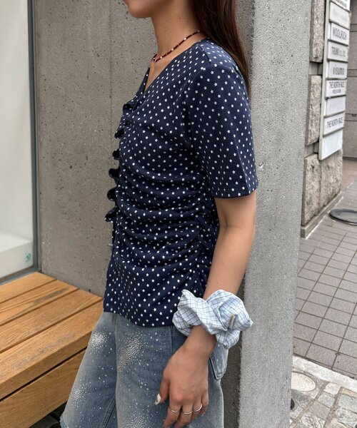 CIAOPANIC（チャオパニック）の「スターシャーリングTEE（Tシャツ/カットソー・レディース・イエロー/ネイビー・FREE）」の4枚目の写真
