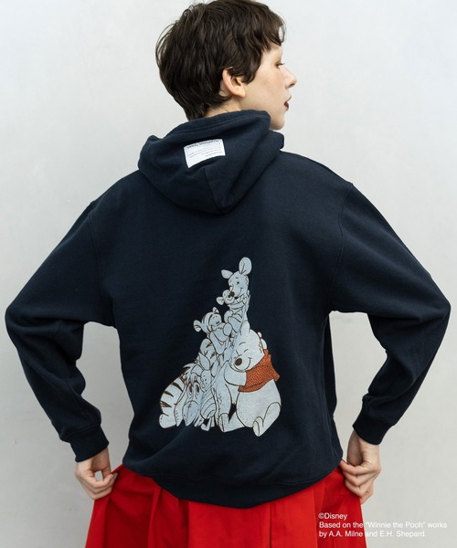MARECHAL TERRE(マルシャルテル)の「くまのプーさん / フーディー / MARECHAL TERRE(パーカー・レディース・グレー/ネイビー/グレイッシュベージュ/チャコールグレー・MEDIUM)」の7枚目の写真