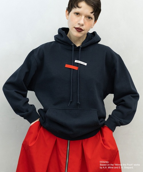 MARECHAL TERRE(マルシャルテル)の「くまのプーさん / フーディー / MARECHAL TERRE(パーカー・レディース・グレー/ネイビー/グレイッシュベージュ/チャコールグレー・MEDIUM)」の9枚目の写真