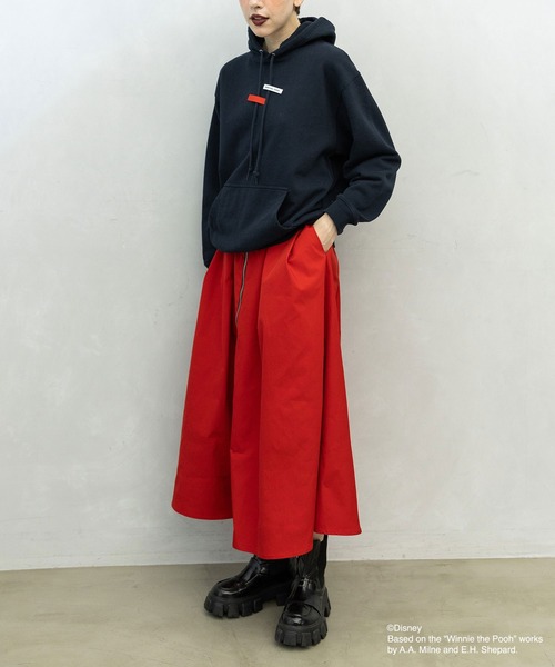 MARECHAL TERRE(マルシャルテル)の「くまのプーさん / フーディー / MARECHAL TERRE(パーカー・レディース・グレー/ネイビー/グレイッシュベージュ/チャコールグレー・MEDIUM)」の11枚目の写真