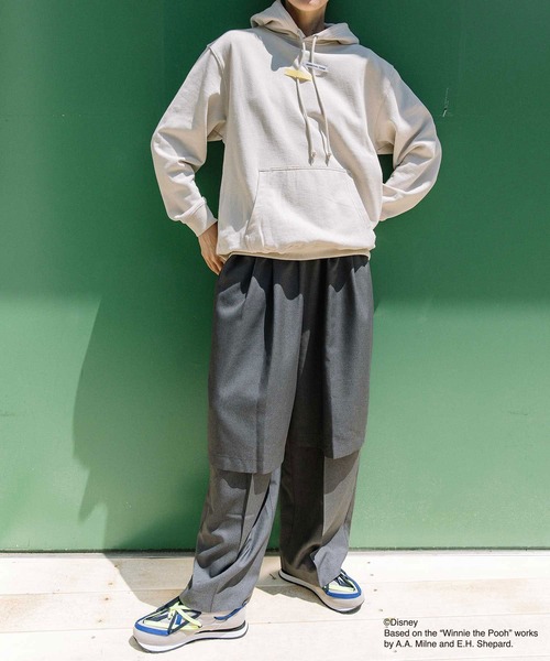 MARECHAL TERRE(マルシャルテル)の「くまのプーさん / フーディー / MARECHAL TERRE(パーカー・レディース・グレー/ネイビー/グレイッシュベージュ/チャコールグレー・MEDIUM)」の14枚目の写真