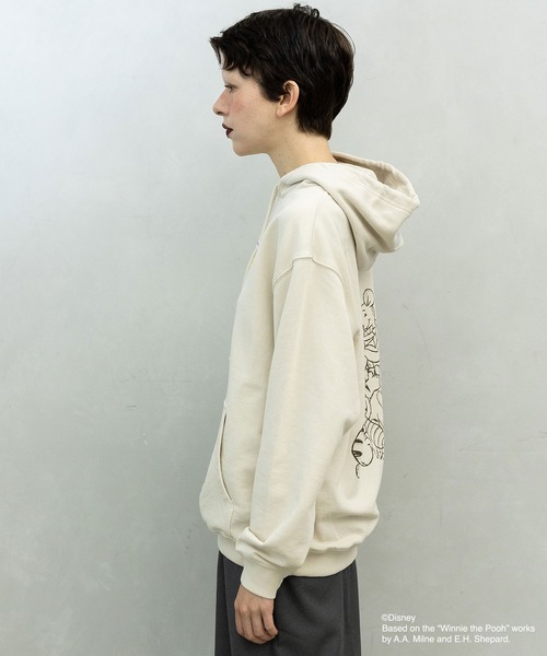MARECHAL TERRE(マルシャルテル)の「くまのプーさん / フーディー / MARECHAL TERRE(パーカー・レディース・グレー/ネイビー/グレイッシュベージュ/チャコールグレー・MEDIUM)」の18枚目の写真
