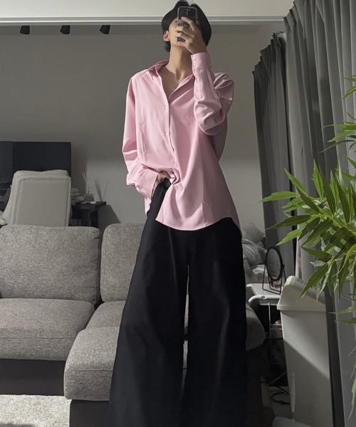 EMMA CLOTHES(エマクローズ)の「hard twist long sleeve regular collar shirt/ハードツイスト長袖レギュラーカラーシャツ(速乾 UV イージーケア)《ほりさん』コラボ》(シャツ/ブラウス・メンズ・サックスブルー/ピンク/グレイッシュベージュ/スミクロ/オフホワイト・L/S/M)」の15枚目の写真