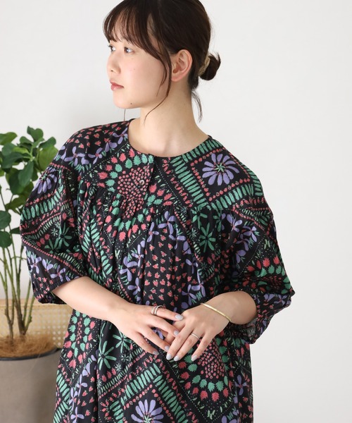KILKI(キルキー)の「kilki 半袖ヘンリーネックワンピース スクエアベジタブル(ワンピース・レディース・ブラック系/ホワイト系・FREE)」の10枚目の写真