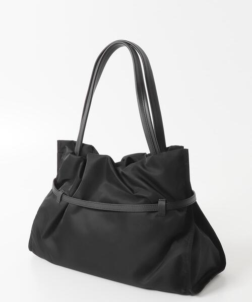 URBAN RESEARCH ROSSO WOMEN(アーバンリサーチ ロッソ)の「VIOLAd’ORO ナイロンドロストトートL(トートバッグ・レディース・ベージュ/ブラック・LARGE)」の4枚目の写真