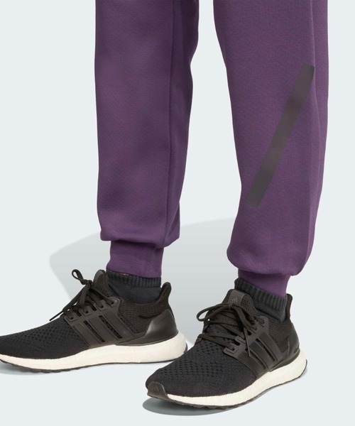 adidas(アディダス)の「adidas Z.N.E. パンツ / アディダス adidas(その他パンツ・レディース・バイオレット・XX-LARGE/LARGE/MEDIUM/SMALL/X-LARGE/X-SMALL)」の4枚目の写真