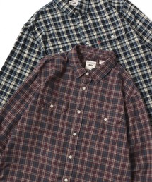 Levi's（リーバイス）の「Levi's/リーバイス JACKSON WORKER OMBRE CHECK SHIRT/オーバーサイズ オンブレチェックシャツ/フランネルシャツ/レギュラーカラーシャツ/レディース メンズ（シャツ/ブラウス）」