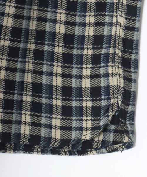 Levi's（リーバイス）の「Levi's/リーバイス JACKSON WORKER OMBRE CHECK SHIRT/オーバーサイズ オンブレチェックシャツ/フランネルシャツ/レギュラーカラーシャツ/レディース メンズ（シャツ/ブラウス・メンズ・ネイビー/カーキ/ワイン・M/L/XL）」の14枚目の写真