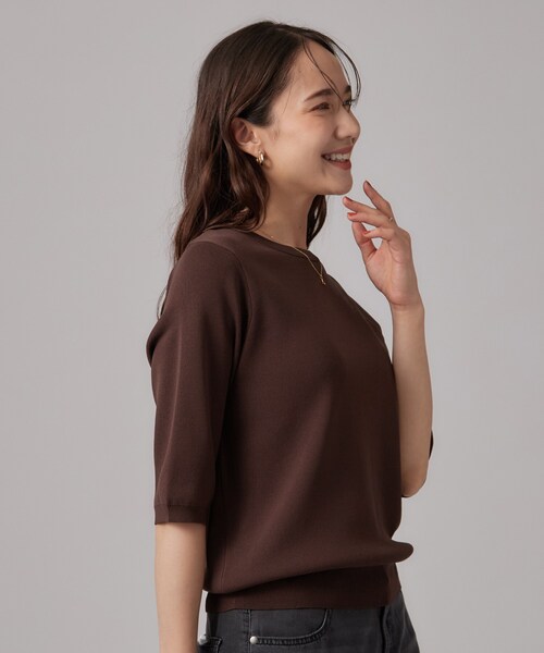 SHOO・LA・RUE(シューラルー)の「【ガンガン洗える/ひんやり/UV/毛玉になりにくい】二の腕見せない 5分袖ニット(ニット/セーター・レディース・ブラウン系3/ライトパープル/ブラック/ブルー系その他/アイボリー/ブラウン系その他・01/02/03/04)」の17枚目の写真