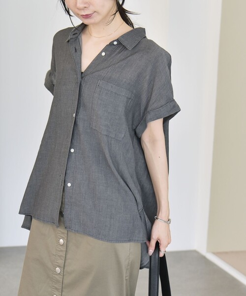 quaranciel(カランシエル)の「quaranciel:〈手洗い可能〉シアー デニム フレンチスリーブ レギュラー シャツ(シャツ/ブラウス・レディース・ブルー/ライトブルー/ブラック・ONE SIZE)」の11枚目の写真