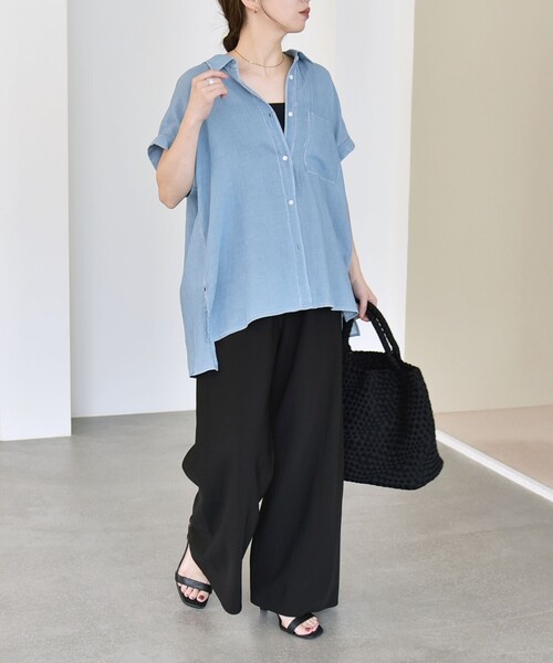 quaranciel(カランシエル)の「quaranciel:〈手洗い可能〉シアー デニム フレンチスリーブ レギュラー シャツ(シャツ/ブラウス・レディース・ブルー/ライトブルー/ブラック・ONE SIZE)」の13枚目の写真