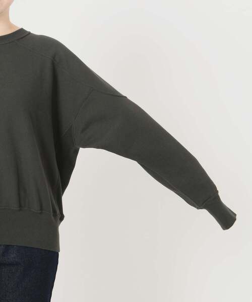 Champion(チャンピオン)の「Champion/チャンピオン SLOBE別注 ラグランスウェット(スウェット・レディース・ブラック/ライトグレー/ブラウン/アイボリー・FREE)」の15枚目の写真