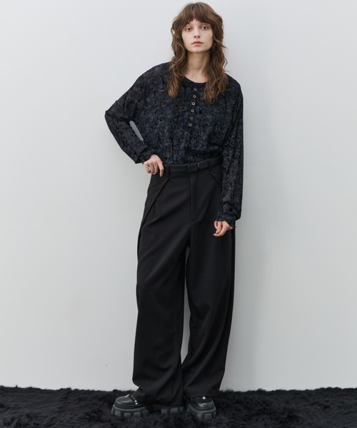 AIVER(アイバー)の「AIVER フロッキーシアーヘンリーネックプルオーバー(Tシャツ/カットソー・メンズ・ホワイト系その他/ブラック系その他・SMALL/MEDIUM/LARGE)」の18枚目の写真