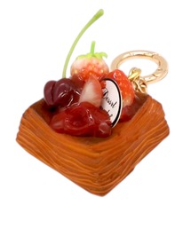 gargle（ガーグル）の「gargle ガーグル：ストロベリースイーツ　マフィン　デニッシュ　ケーキ　バックチャーム（チャーム）」