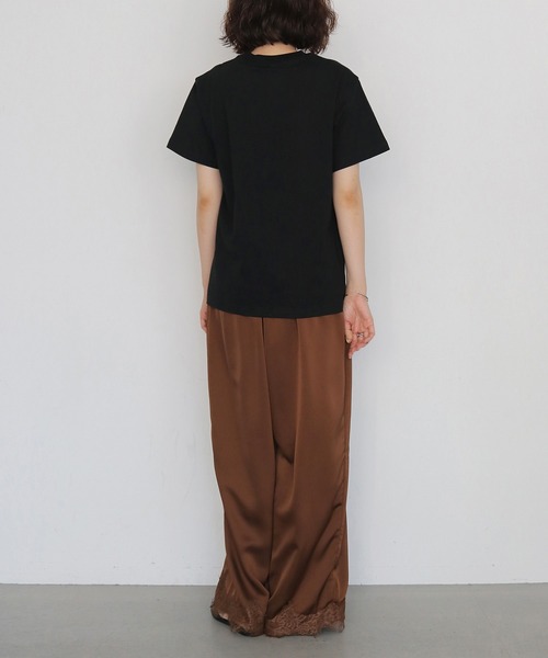HER CLOSET(ハークローゼット)の「【HER CLOSET】SLOWLY ロゴTシャツ SLOWLY LOGO T-SHIRT(Tシャツ/カットソー・レディース・ブラック/オフホワイト・S/L/M)」の17枚目の写真