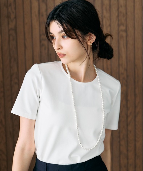 &. NOSTALGIA（アンドドットノスタルジア）の「バックツイストショルダーパッドカットソー（Tシャツ/カットソー・レディース・ホワイト/ブラック・M）」の3枚目の写真